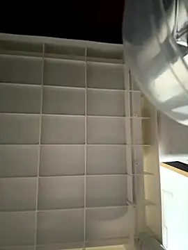 xiongmaobb online show from 10-23-25, 04:45