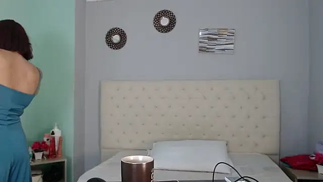salome aguilar online show from 09-19-25, 12:28