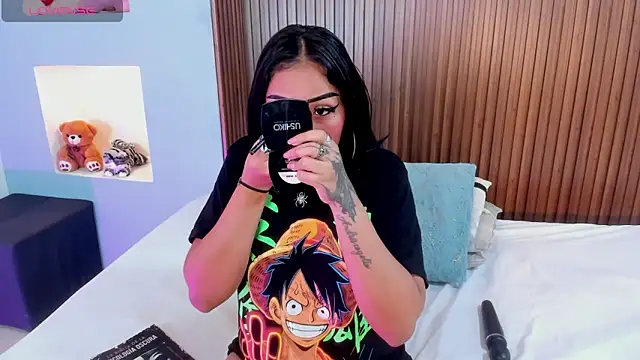 RebecaRush4 online show from 10-23-25, 04:56