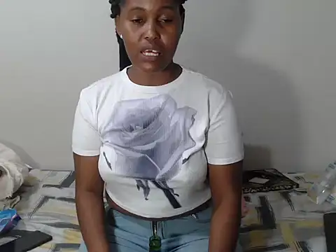 NaughtyHornyBitch  online show from 09-25-25, 12:36