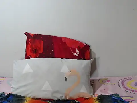 NaughtyHornyBitch  online show from 10-22-25, 05:02