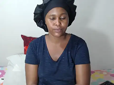 NaughtyHornyBitch  online show from 10-29-25, 04:09