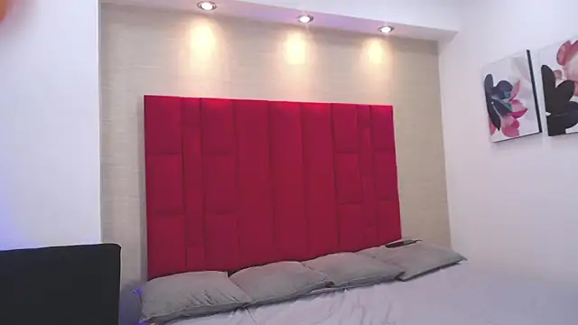 Cady Hot online show from 10-16-25, 08:10