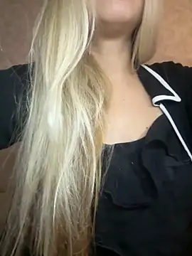 Nikihot   online show from 10-09-25, 10:46