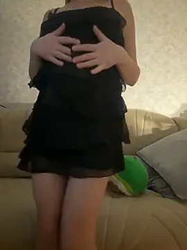 Nikihot   online show from 11-11-25, 06:57