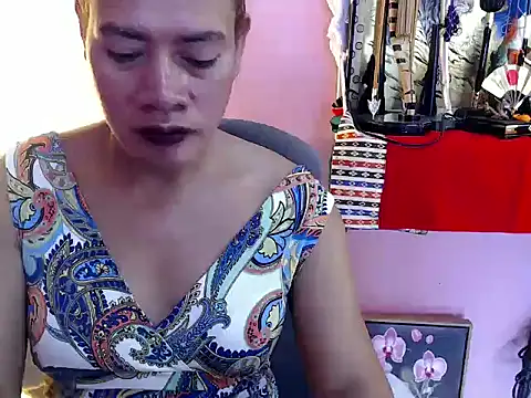 Snapshot of Gddss_Cummer chatting on 11-15-25, 03:48 Gddss Cummer online show from 11-15-25, 03:48