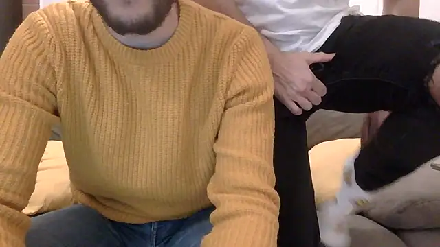 Amicisegreti online show from 01-11-26, 09:42