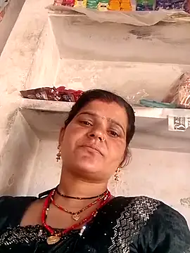 Snapshot of Sexy_hot66 chatting on 09-11-25, 03:39 Sexy hot66 online show from 09-11-25, 03:39