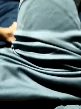 Aaia93 online show from 10-20-25, 01:39