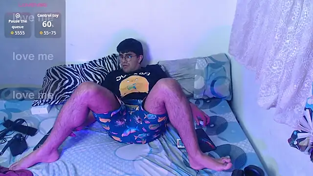 Snapshot of Alfred_Rein chatting on 09-24-25, 02:53 Alfred Rein online show from 09-24-25, 02:53