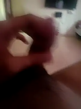 Snapshot of pune_guy_111 chatting on 03-12-26, 04:40 pune guy 111 online show from 03-12-26, 04:40