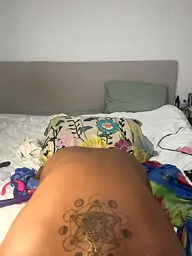 x deluLuz x online show from 10-29-25, 07:21