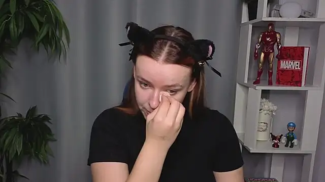 Snapshot of DorothyBurke chatting on 10-22-25, 11:54 DorothyBurke online show from 10-22-25, 11:54