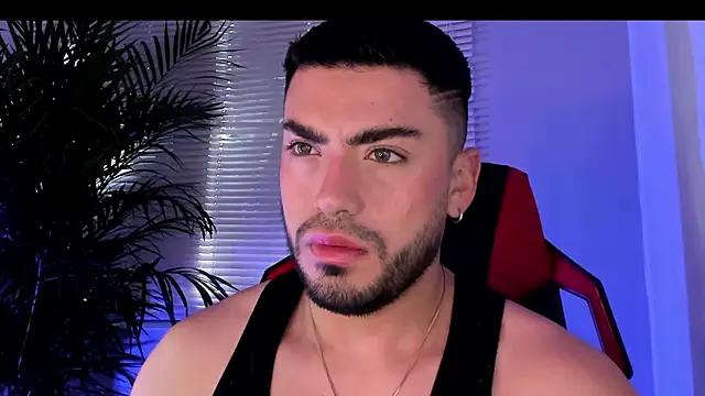 Alexander Diiaz online show from 10-16-25, 02:51