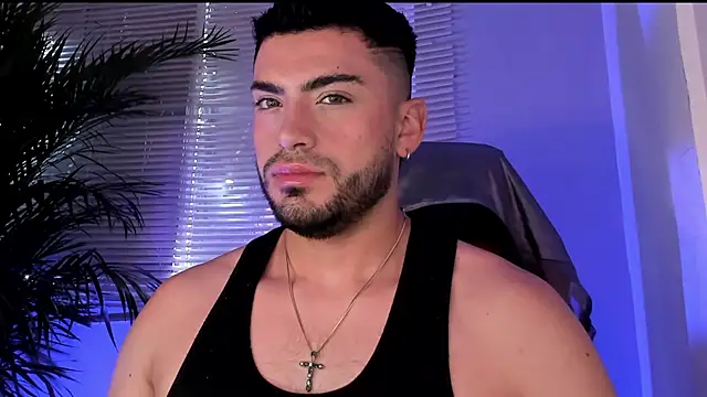 Alexander Diiaz online show from 10-22-25, 02:28