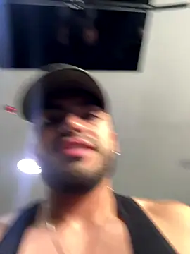 Alexander Diiaz online show from 11-21-25, 05:55