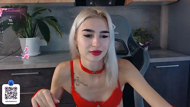 DevilishKayla online show from 09-22-25, 01:13