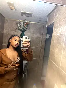 Snapshot of Idonotcherishu chatting on 10-30-25, 12:01 Idonotcherishu online show from 10-30-25, 12:01