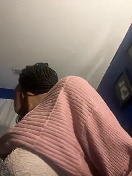 Snapshot of Idonotcherishu chatting on 11-04-25, 10:36 Idonotcherishu online show from 11-04-25, 10:36