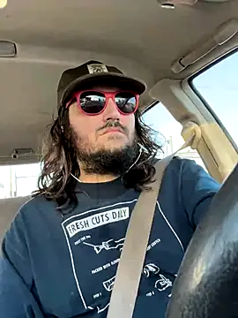 Snapshot of crashnasty chatting on 10-11-25, 12:21 crashnasty online show from 10-11-25, 12:21