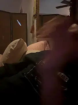 Snapshot of crashnasty chatting on 10-25-25, 06:10 crashnasty online show from 10-25-25, 06:10