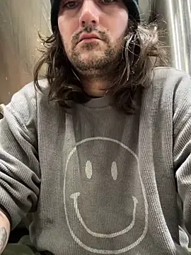 Snapshot of crashnasty chatting on 10-27-25, 03:49 crashnasty online show from 10-27-25, 03:49