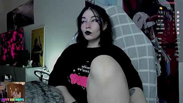 Snapshot of MargarettRose chatting on 02-03-26, 02:53 MargarettRose online show from 02-03-26, 02:53