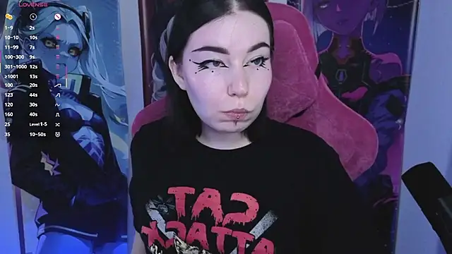 Snapshot of MargarettRose chatting on 03-02-26, 02:36 MargarettRose online show from 03-02-26, 02:36