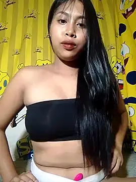 Snapshot of UrSweetAsianLady_02 chatting on 02-27-26, 05:07 UrSweetAsianLady 02 online show from 02-27-26, 05:07