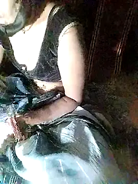 Snapshot of Sapnaji500 chatting on 11-18-25, 03:34 Sapnaji500 online show from 11-18-25, 03:34