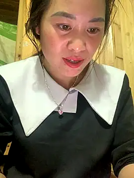 tuyetnhi-00 online show from 11-10-25, 10:14