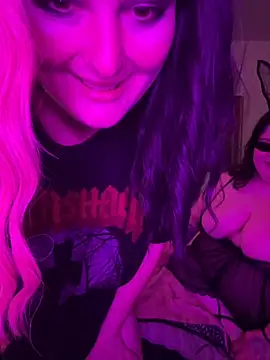 Snapshot of Princessblazed444 chatting on 09-12-25, 04:56 Princessblazed444 online show from 09-12-25, 04:56