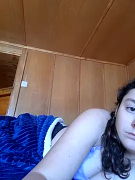 YoungLiisaxx online show from 11-04-25, 10:14