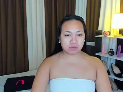 TsUncutKaren online show from 10-27-25, 08:46