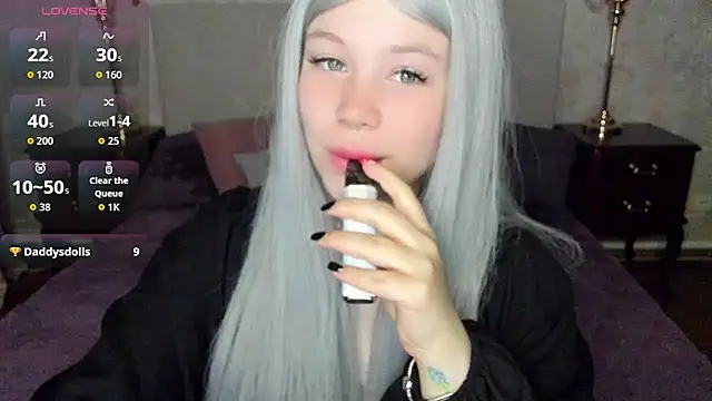 Diana Dream online show from 10-24-25, 08:49