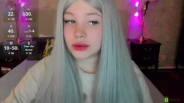 Diana Dream online show from 10-30-25, 09:26