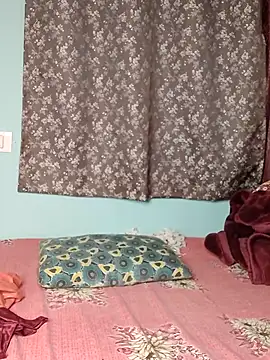 sweet-lily2 online show from 09-16-25, 07:42