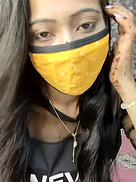 sweet-lily2 online show from 10-05-25, 04:55