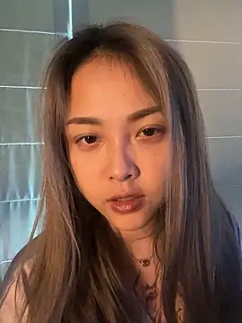 Snapshot of tw_feibaby chatting on 02-20-26, 06:48 tw feibaby online show from 02-20-26, 06:48