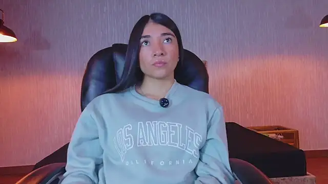 Aurora jones11 online show from 11-11-25, 03:39