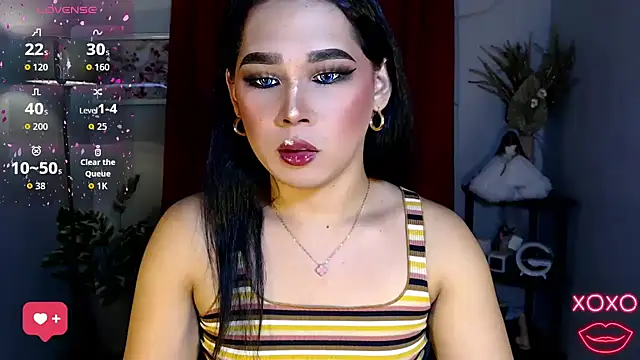 Snapshot of Kiethmadison_Miller chatting on 10-29-25, 06:48 Kiethmadison Miller online show from 10-29-25, 06:48