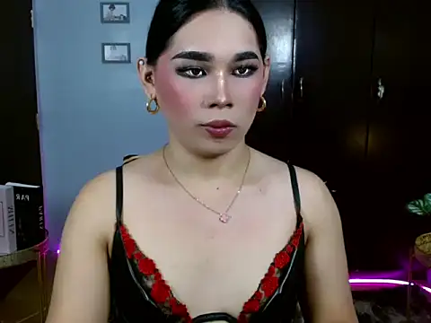 Snapshot of Kiethmadison_Miller chatting on 11-02-25, 04:09 Kiethmadison Miller online show from 11-02-25, 04:09