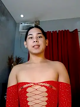 Snapshot of Kiethmadison_Miller chatting on 11-24-25, 02:22 Kiethmadison Miller online show from 11-24-25, 02:22