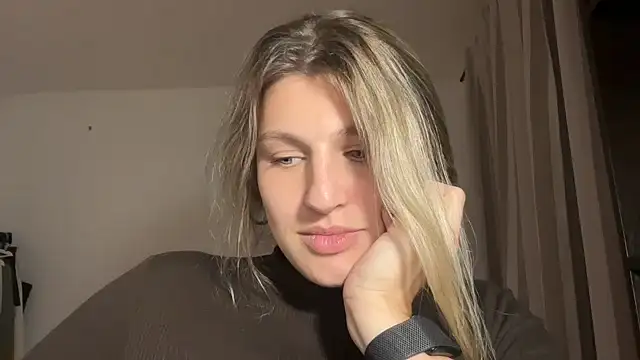 Calisyaa online show from 10-10-25, 05:34