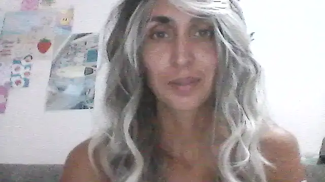 Nuvika online show from 11-18-25, 09:08