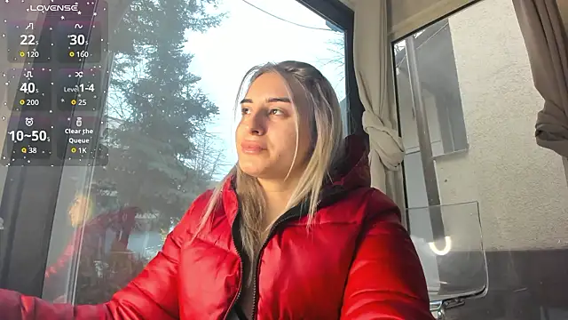 Ella Vee online show from 02-08-26, 06:06