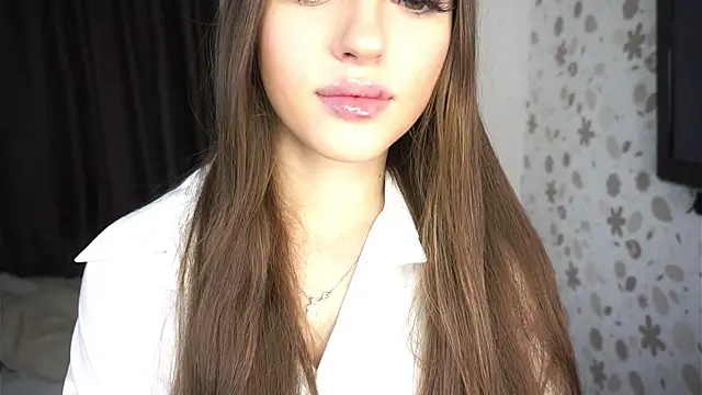 NamLacefield online show from 09-29-25, 06:18