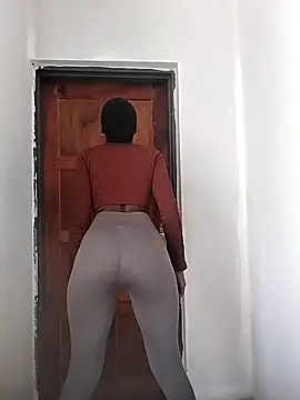 Melanin2002 online show from 04-16-26, 09:21