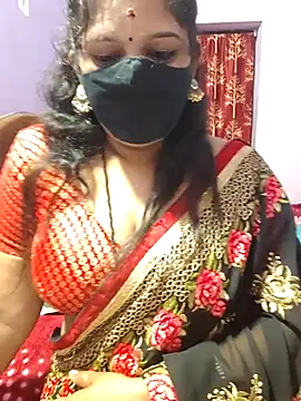 luci-queen online show from 09-15-25, 05:02