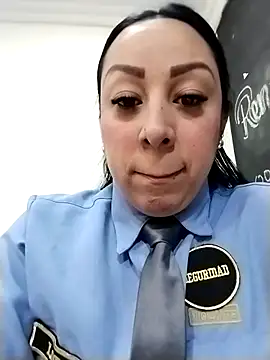 CRISTAL  11 online show from 10-18-25, 01:56